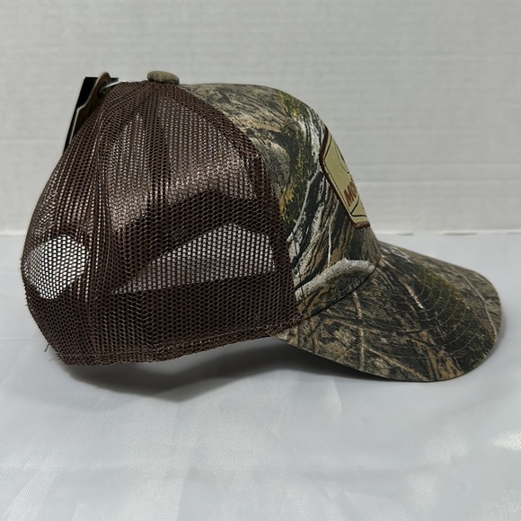 Mossy Oak Men’s Camo Trucker SnapBack Adjustable Hat - Picture 5 of 7